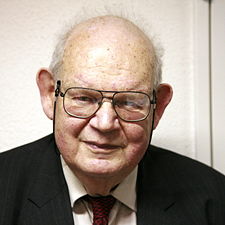 B. B. Mandelbrot